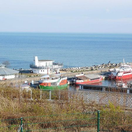 Apartamento Seelotsenstation Sassnitz Mit Hafenblick By Unsere Urlaubszeit Exterior foto